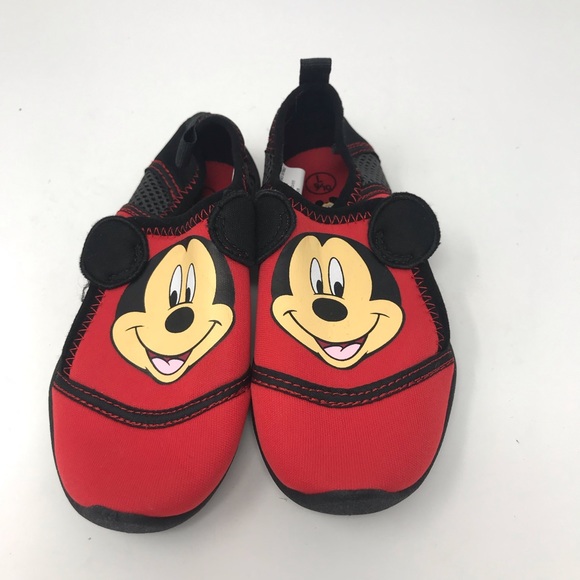 mickey water shoes